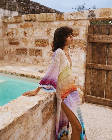 Muž v oblečení Barboure